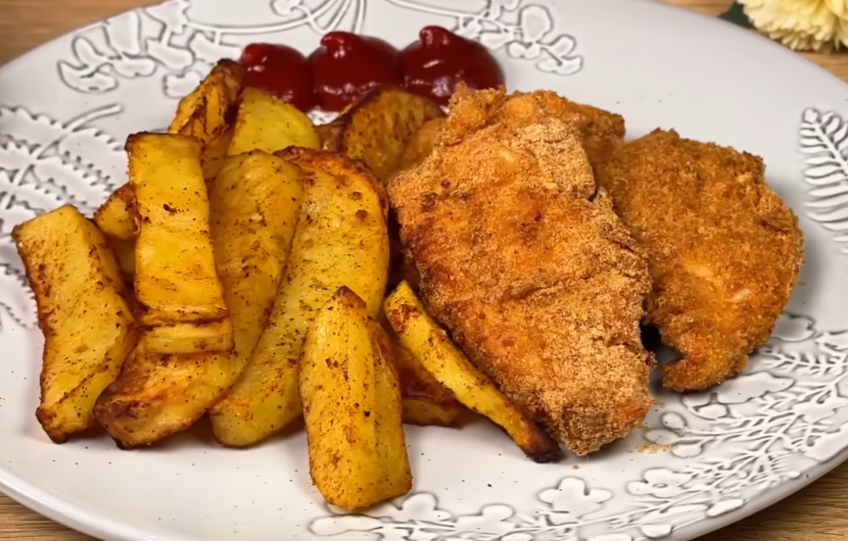 Crispy air fryer chicken strips and potato wedges